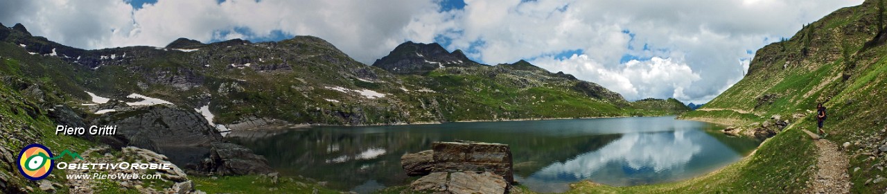 56 Laghi Gemelli dalla sponda orientale....jpg